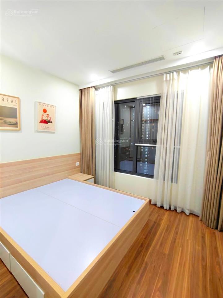 Bán chung cư golden park tower p12 114.5m2 , t12. giá 13 tỷ số 2 phạm văn bạch, cầu giấy