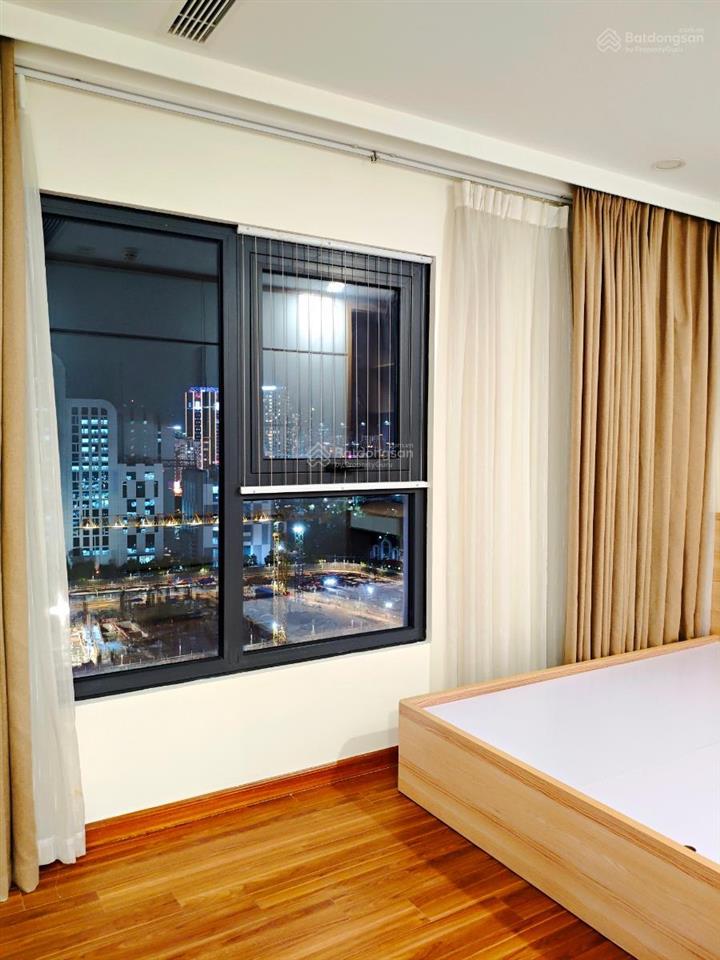 Bán chung cư golden park tower p12 114.5m2 , t12. giá 13 tỷ số 2 phạm văn bạch, cầu giấy