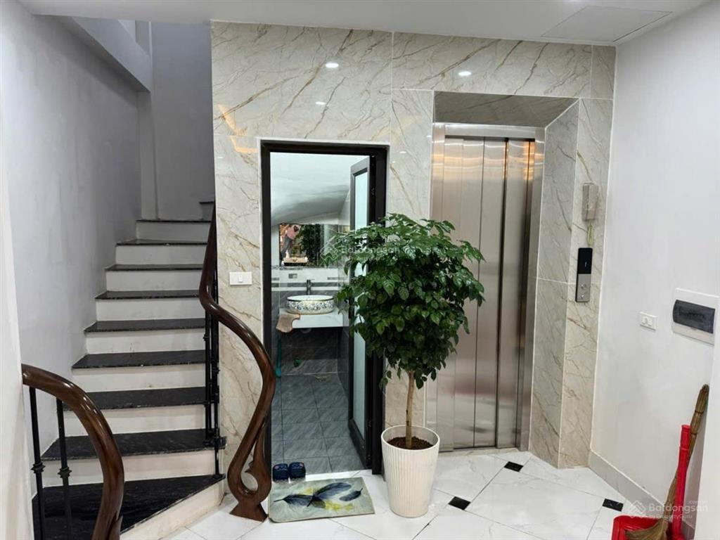 Bán nhà gần công viên thống nhất, phố nguyễn đình chiểu, 50m² 6 tầng, mặt tiền 3,8m, 50 tỷ