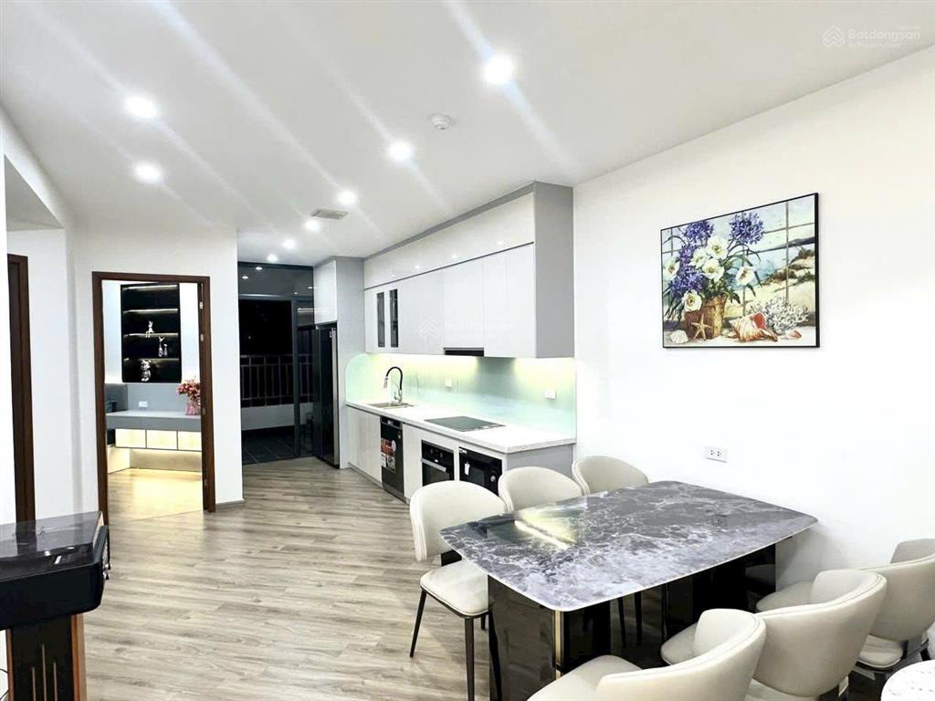 Bán căn hộ chung cư 85 hạ đình tower, 206.1m2, 4 ngủ, 4wc, giá 14 tỷ