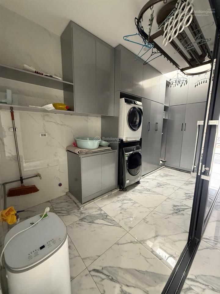 Bán nhà phố huế, hoàn kiếm. 150m2, 6 tầng thang máy, mt 4,5m giá 155 tỷ