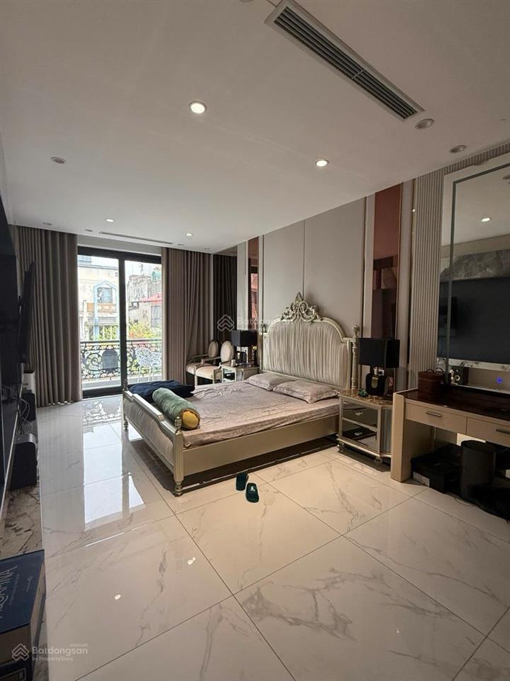 Bán nhà phố huế, hoàn kiếm. 150m2, 6 tầng thang máy, mt 4,5m giá 155 tỷ