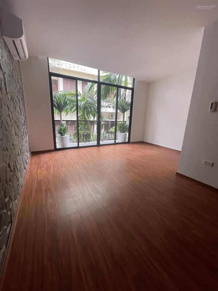 Bán nhà trung kính, 52 m2, 7 tầng thang máy, mặt tiền 5 mét, 2 thoáng trước sau, 28 tỷ (nhà đẹp)