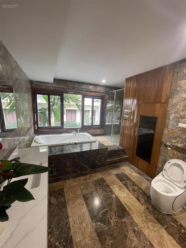 Bán nhà trung kính, 52 m2, 7 tầng thang máy, mặt tiền 5 mét, 2 thoáng trước sau, 28 tỷ (nhà đẹp)