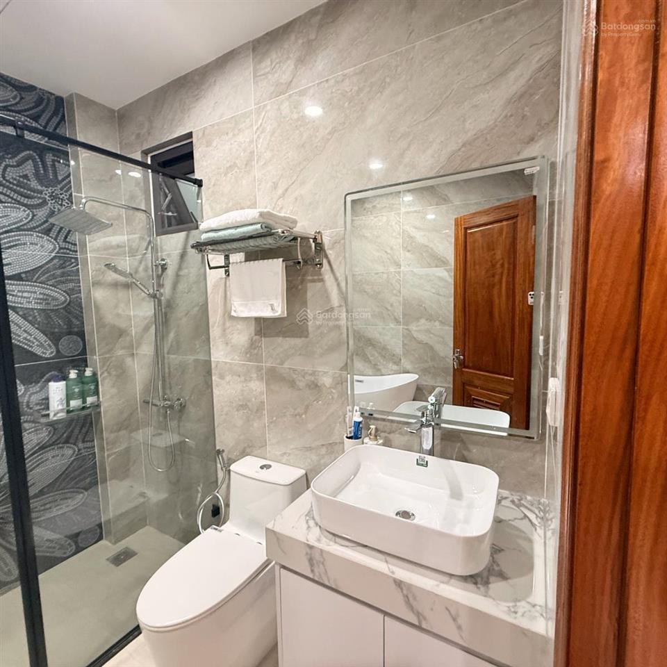 Bán nhà phố lạc trung hai bà trưng 55m2 8 tầng thang máy mặt tiền 4m giá 29,5 tỷ