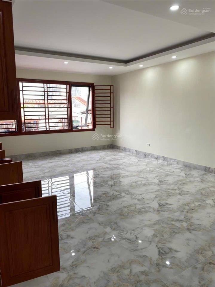 Bán nhà nguyên hồng, 45m, 7 tầng thang máy, mặt tiền 5,5m, ô tô tránh, giá 28 tỷ