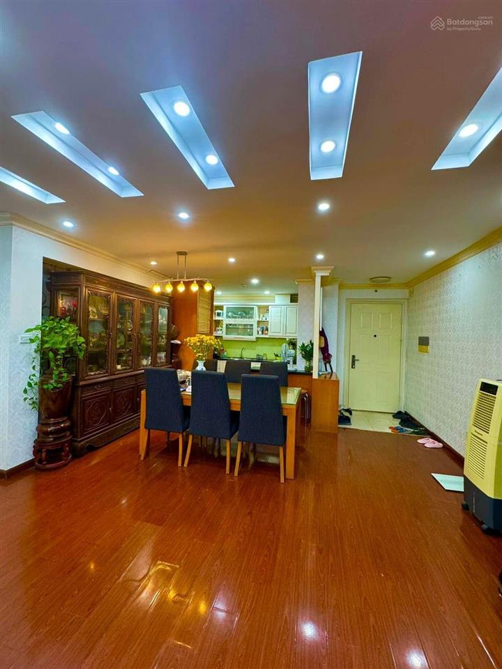 Bán căn hộ flc landmark lê đức thọ, nam từ liêm 124m, 3pn, tầng 12, full nội thất, 8,2tỷ
