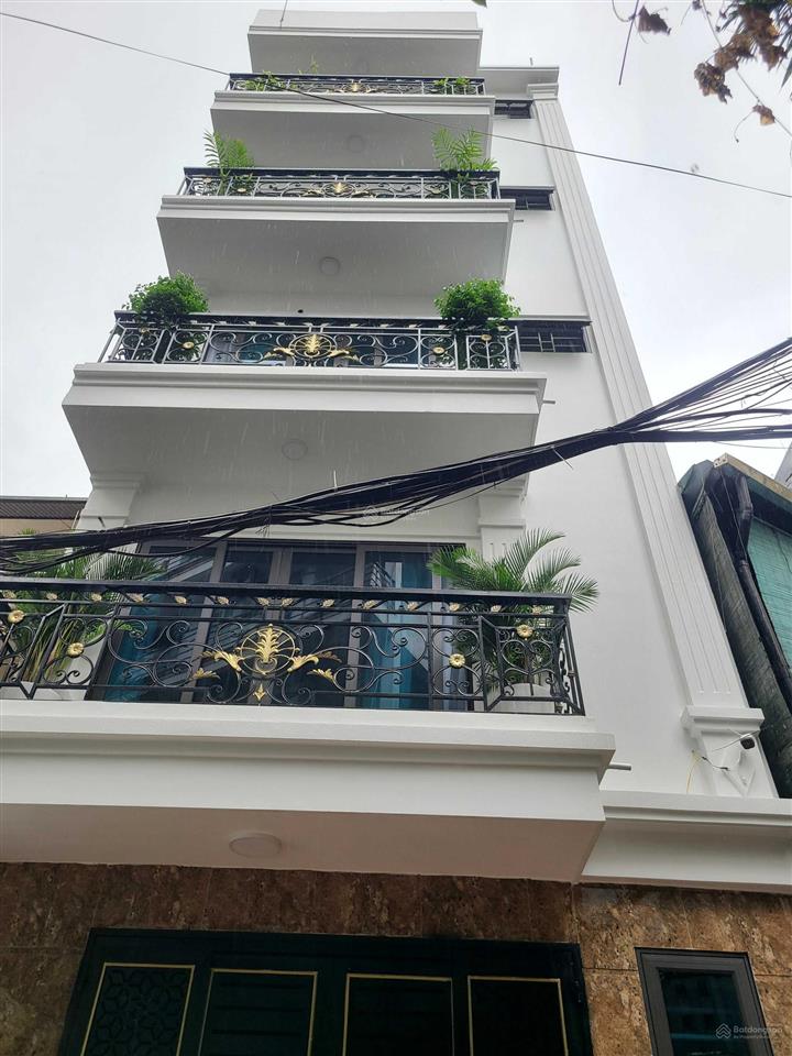 Bán nhà cầu giấy , phố hạ yên quyết, 36m, 7 tầng, thang máy, nhà mới . 15m ô tô tránh , giá 12 tỷ
