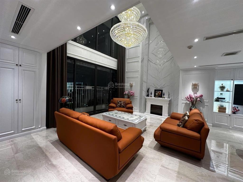 Bán chung cư duplex cầu giấy, 260m2, tầng 29, 4 ngủ, 4 wc, giá 29 tỷ