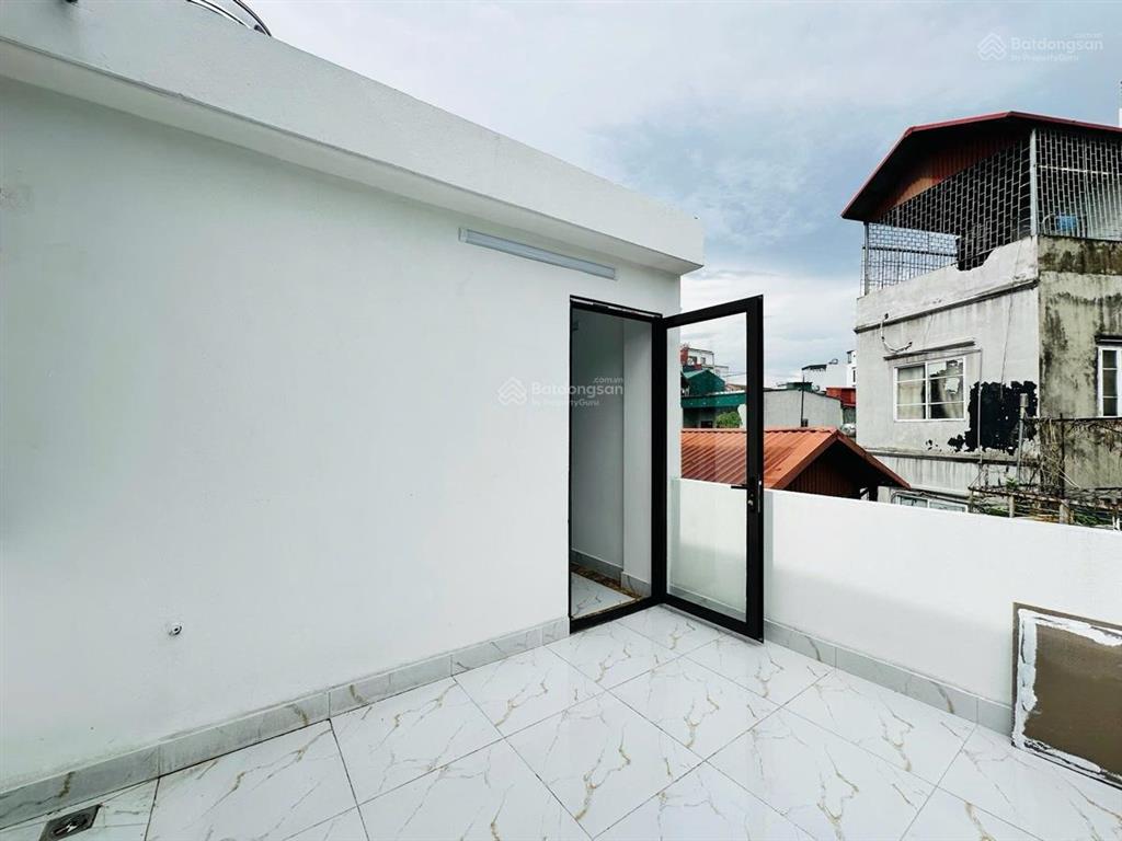 Bán nhà phan kế bính ba đình 35m, 5 tầng, mặt tiền 4m, giá 9 tỷ full nội thất