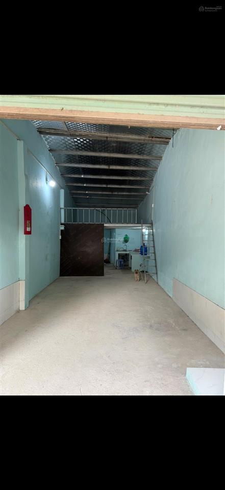 Cho thuê nhà mặt phố thanh bình mộ lao, hà đông, 70m2, có wc, gác xép ở 10 người