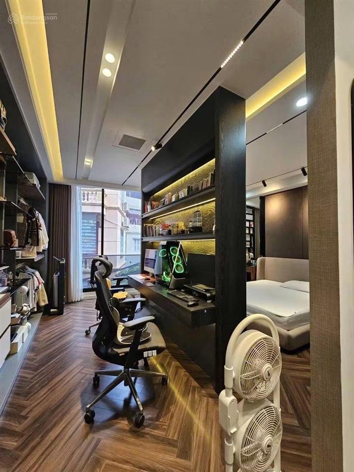 Bán nhà phố đào tấn 60m2, 6 tầng thang máy, ô tô tránh, mặt tiền 6 mét, giá 26 tỷ
