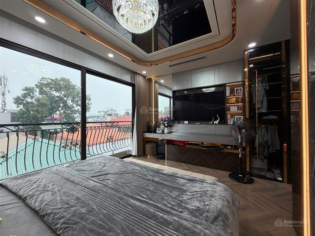Bán nhà phố lò đúc, hai bà trưng | lô góc thang máy nội thất tiền tỷ. 48m2. 8 tầng | 24,5 tỷ