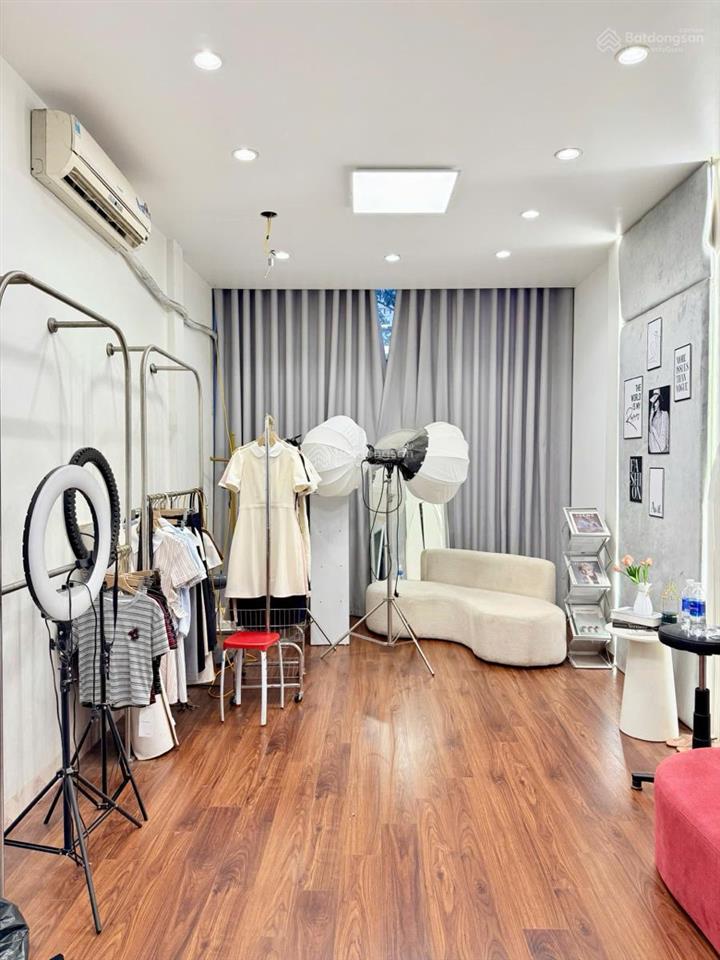 Chính chủ bán nhà nguyễn xiển, 55m2, 5 tầng, mặt tiền 4m, giá 19 tỷ, nhà 2 mặt tiền