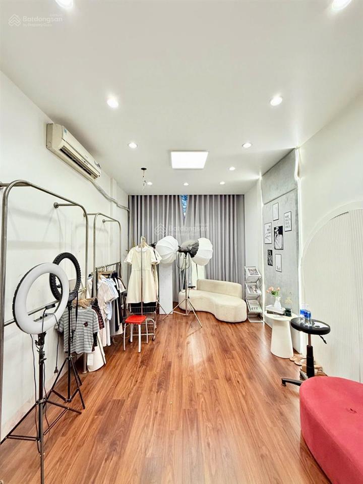 Chính chủ bán nhà nguyễn xiển, 55m2, 5 tầng, mặt tiền 4m, giá 19 tỷ, nhà 2 mặt tiền