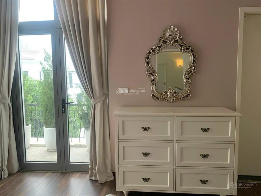Bán nhà view hồ .phố trần duy hưng 100m 5 tầng, mt 4,5m 30m ra phố trần duy hưng 33 tỷ