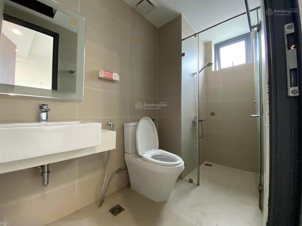 Bán căn hộ q7 boulevard, căn góc 2 pn, 2 wc, view phú mỹ hưng, nguyễn lương bằng, quận 7