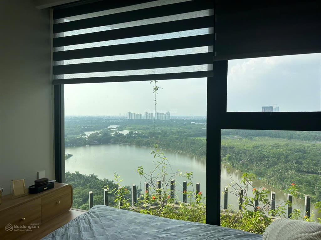 Cho thuê căn hộ 2pn tầng 16 landmark 2 ecopark full đồ chỉ xách vali vào ở 0985 245 ***