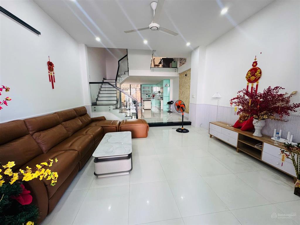 Bán nhà 3 tầng mặt tiền khu eurovilla 1sơn tràđà nẵng 0905 890 ***