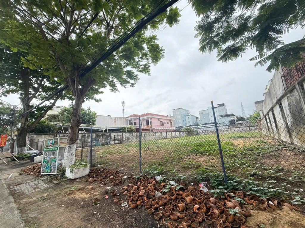 Siêu phẩm lô đất đặng vũ hỷ  sơn trà  đà nẵng.  0905 890 ***