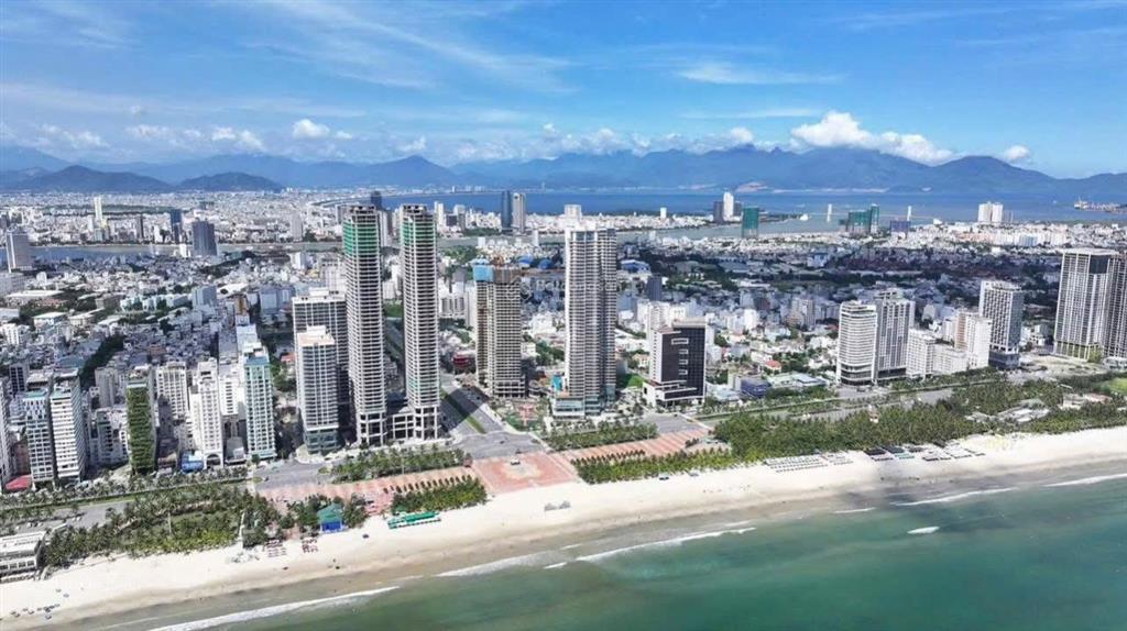 Bán nhà mặt tiền mai thúc lân  ngũ hành sơn  đà nẵng.  0905 890 ***