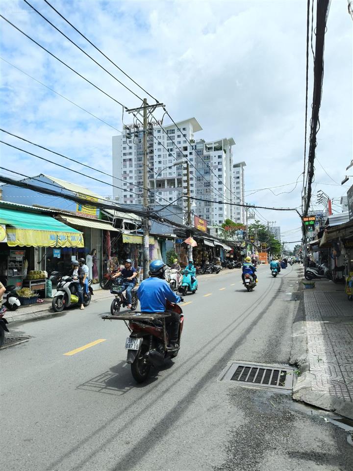 Chỉ 3,2 tỷ có nhà 2 tầng 64m2 ở phước kiển nhà bè, ( 0979 532 ***)