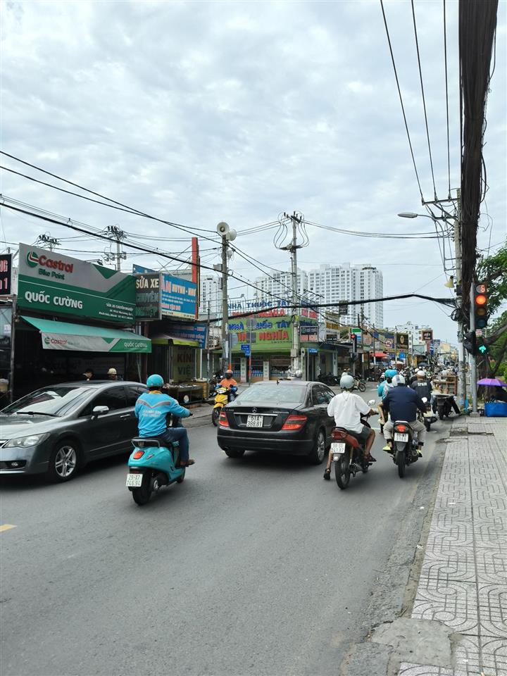 Giá cực tốt với chỉ 4,8 tỷ sở hữu mảnh đất 83m2 ở hẻm xe hơi lê văn lương nhà bè. ( 0979 532 ***)