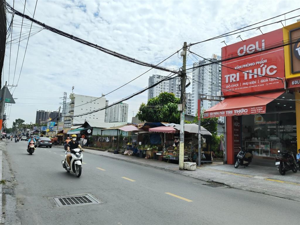 Giá cực tốt với chỉ 4,8 tỷ sở hữu mảnh đất 83m2 ở hẻm xe hơi lê văn lương nhà bè. ( 0979 532 ***)