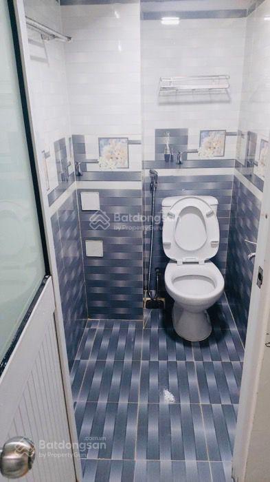 Chỉ 8,7 tỷ sở hữu căn nhà 5 tầng 70m2 bền đẹp, kinh doanh siêu đỉnh ở gò vấp ( 0979 532 ***)