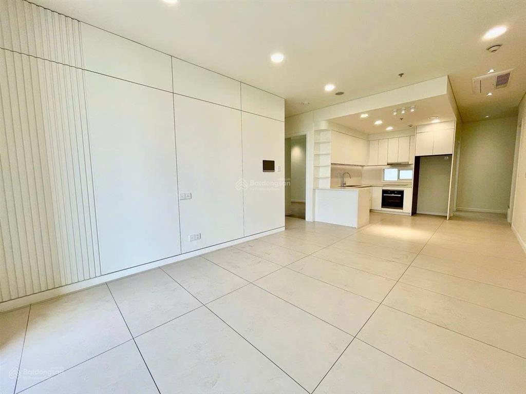 Bán căn 2pn dt 97m2 view sông giá 18,5 tỷ