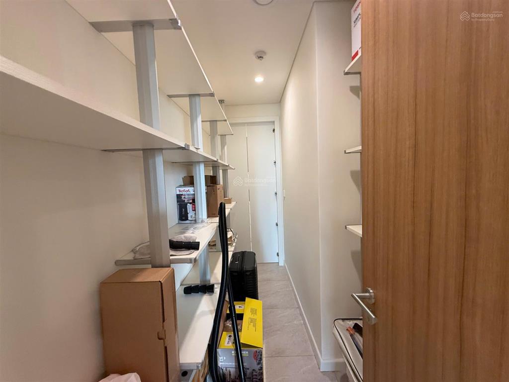 Bán 3pn nhà cơ bản dt 135m2 giá 32 tỷ