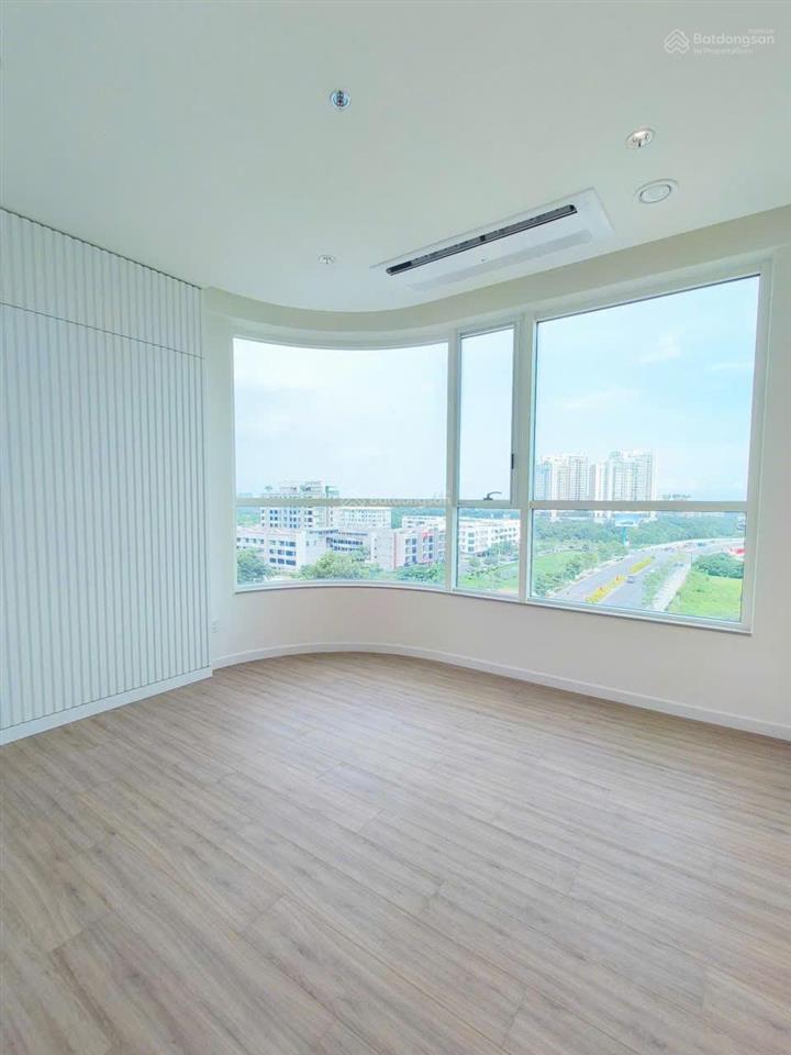 Bán căn 2 phòng ngủ diện tích 97m2 giá 21 tỷ