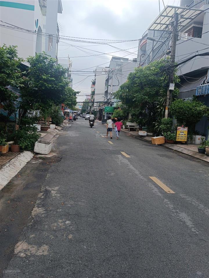 Bán nhà hẻm 10m tô hiệu, ngay chợ cây keo, dt 4,2x20, vuông vức!
