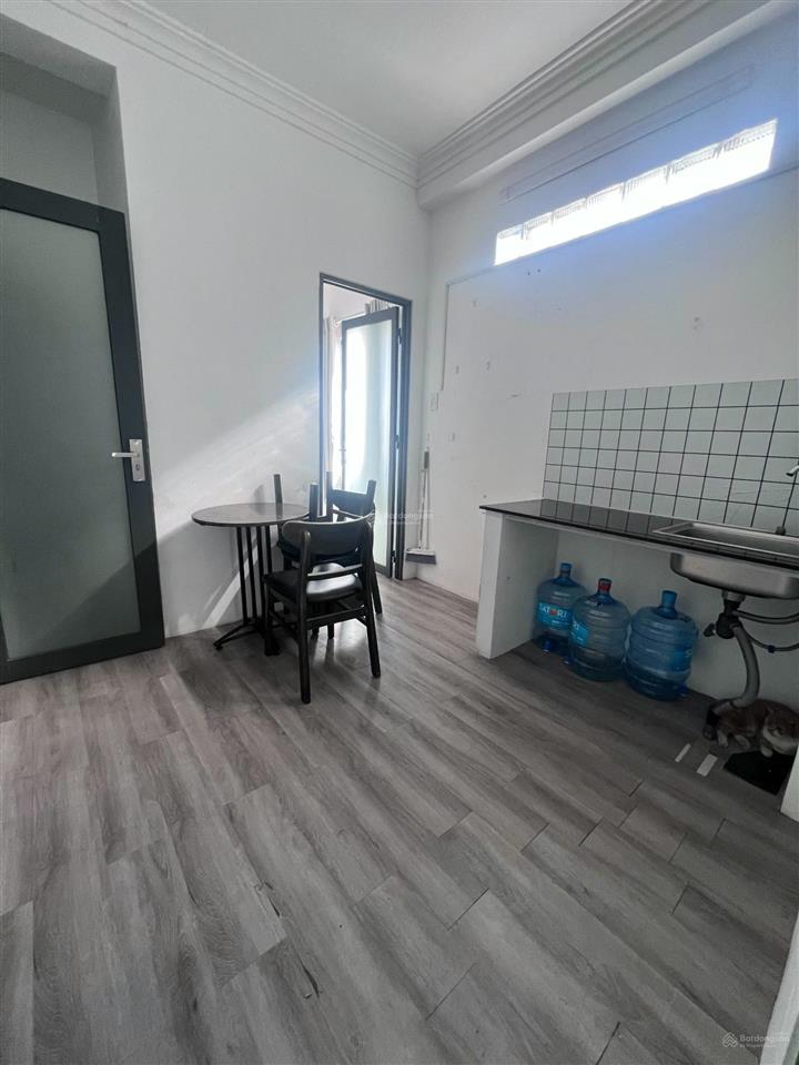 Ch 2pn 2wcban công, full nội thấtview trường sa phú nhuận