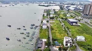Chính chủ chào bán lô đất biệt thự trần sâm 300m2 giá cực kì tốt,  0905 599 ***