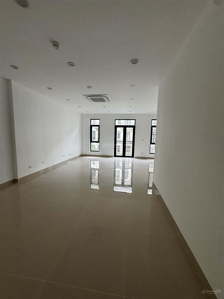 Cho thuê liền kề him lam vạn phúc, hà đông hoàn thiện, 20 triệu/tháng, 6 tầng 1 tum