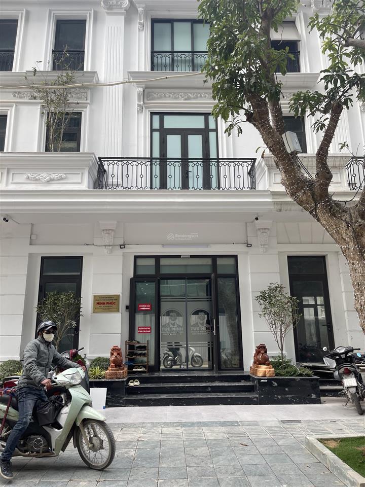 Cho thuê liền kề 5 tầng louis city hoàn thiện giá 15 triệu/tháng gần trục đường lê quang đạo