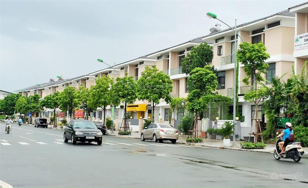 Gấp! hiếm có căn biệt thự 4 tầng an phú shop villa hoàn thiện, giá 20 triệu/tháng ngay đường 27m
