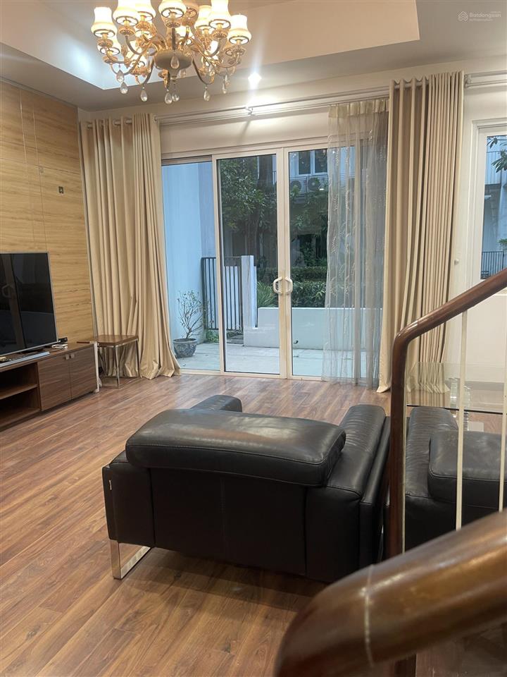Cho thuê biệt thự park city, hà đông giá 22 triệu/tháng, hoàn thiện full.