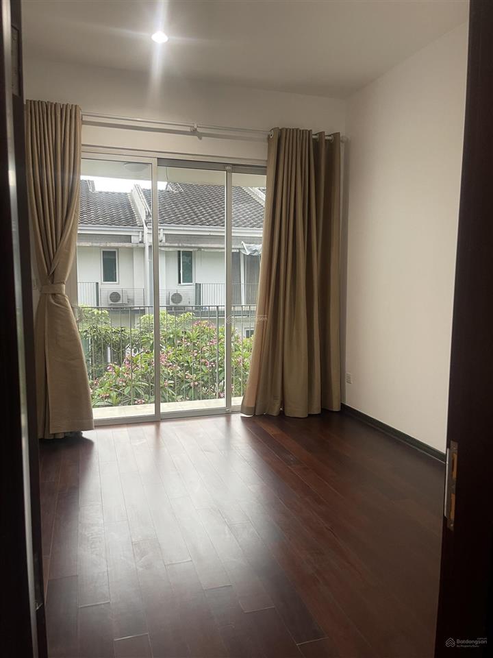 Cho thuê biệt thự park city, hà đông giá 22 triệu/tháng, hoàn thiện full.