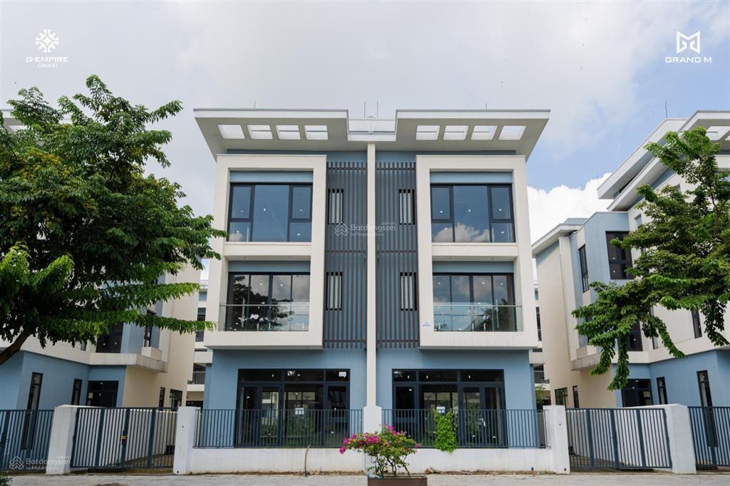 Cho thuê căn góc 230m² biệt thự an quý, dương nội ngay đường lê quang đạo, 20tr/tháng