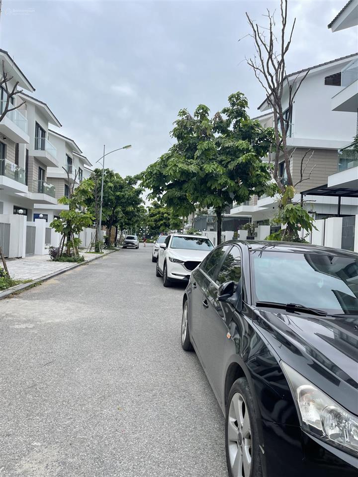 Chính chủ cần bán gấp căn biệt thự dương nội hoàn thiện đẹp ngay cạnh công viên thiên văn học 35 tỷ