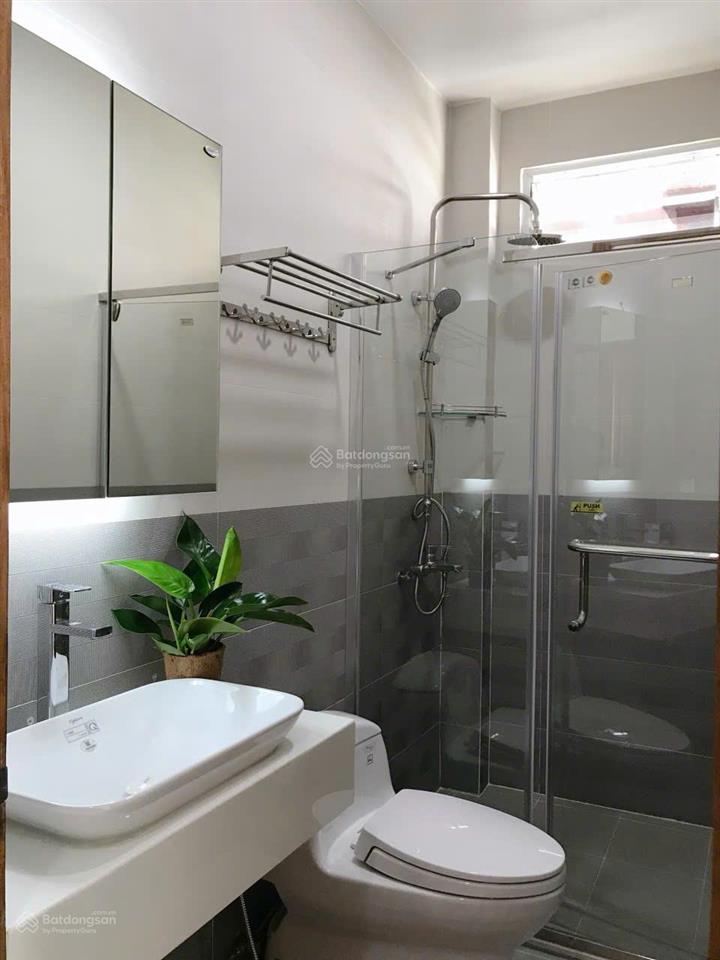 Cho thuê căn hộ quận 1gần cầu ông lãnhbến thànhban côngnhà vệ sinh táchđh văn lan