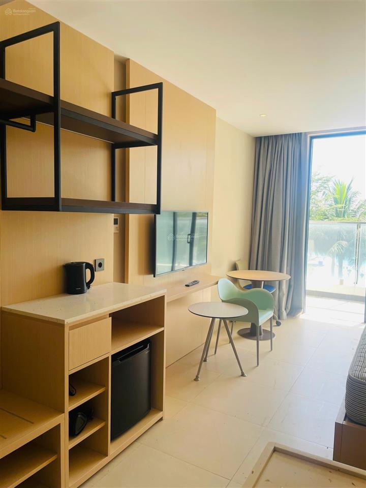 Bán the arena cam ranh tòa sand b, giá 950tr view biển, hđ thuê 10 năm có dòng tiền ổn định