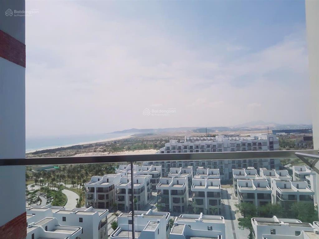 Cho thuê căn hộ giá rẻ the arena cam ranh tòa light tầng 11 giá 3,5tr/tháng.  0946 753 ***