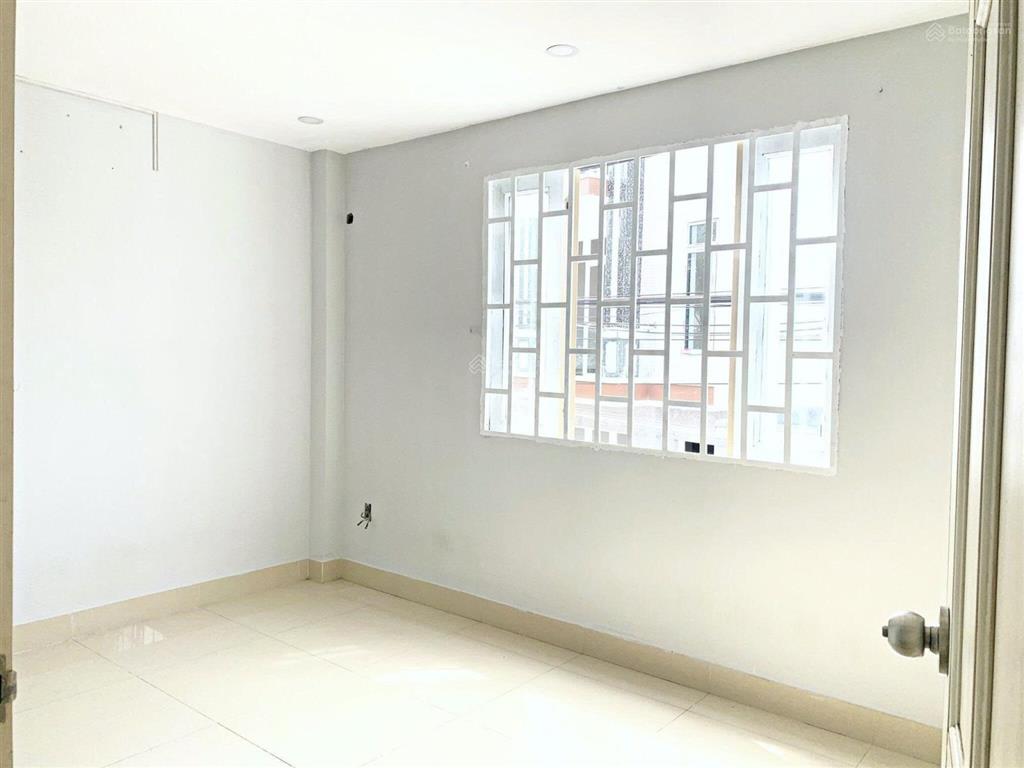 Cho thuê nhà giá rẻ vườn lài, trệt+lửng, 2pn2wc,96m2, chỉ 7tr/tháng (nhà trống sẵn). 0946 753 ***