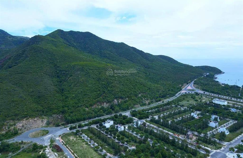 Golden bay cam lâm cập nhật giá t05/2026 từ 24,5tr/m2, đất ở lâu dài, 500m tới biển.  0946 753 ***