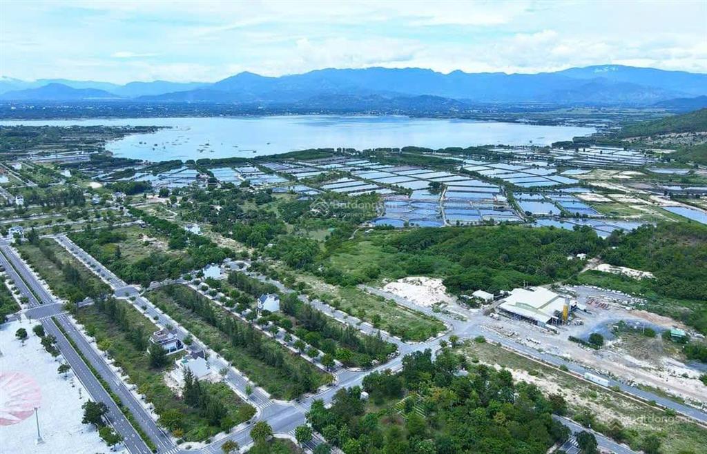Golden bay cam lâm cập nhật giá t05/2026 từ 24,5tr/m2, đất ở lâu dài, 500m tới biển.  0946 753 ***