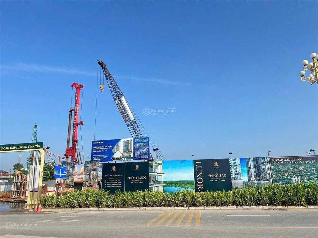 Chính chủ bán nhà phố kđt sinh thái bắc đầm vạc 5 tầng hiện đại sẵn sổ sang tên 9,8 tỷ 0988 296 ***