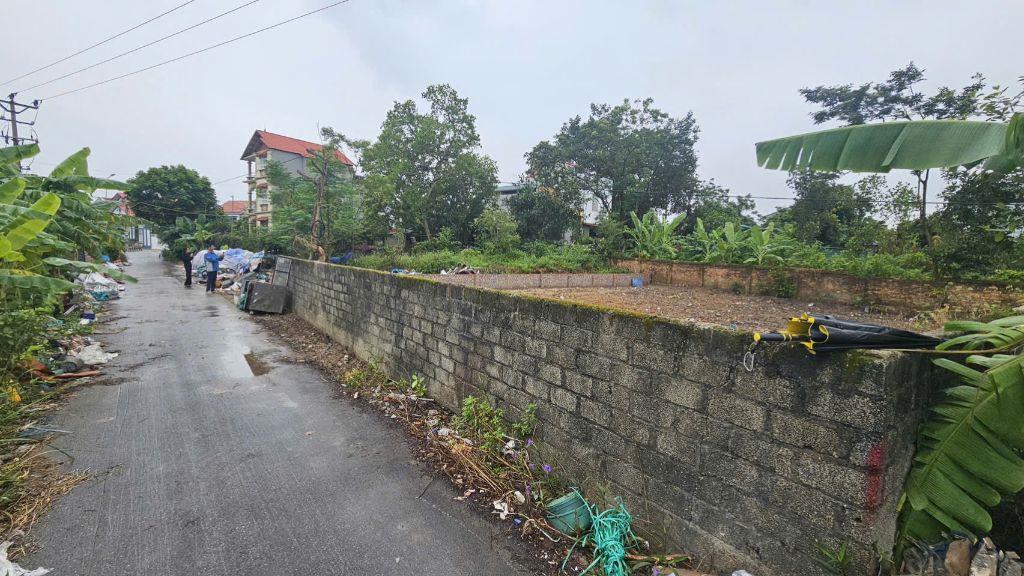 🔥BÁN GẤP 356m² ĐẤT BA MÔ – MT17m, TÁCH 3 LÔ ĐẸP, NẰM GIỮA KCN KHAI QUANG & KCN THĂNG LONG 3 LH 0988296228